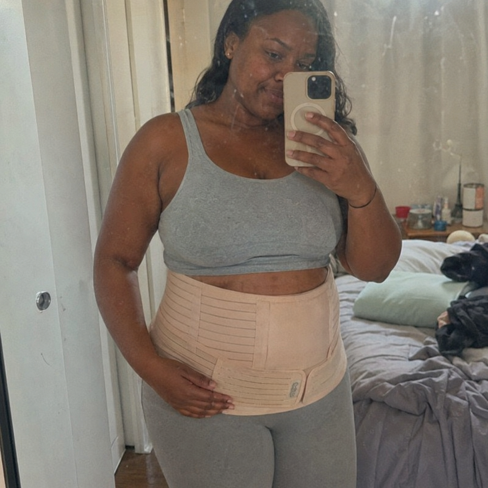 Postpartum Support Belt in an everyday routine